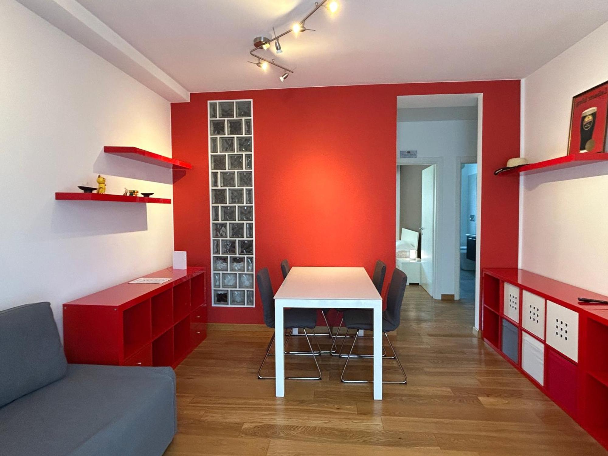 Comfortable Apartment In The Heart Of เลคโค ภายนอก รูปภาพ